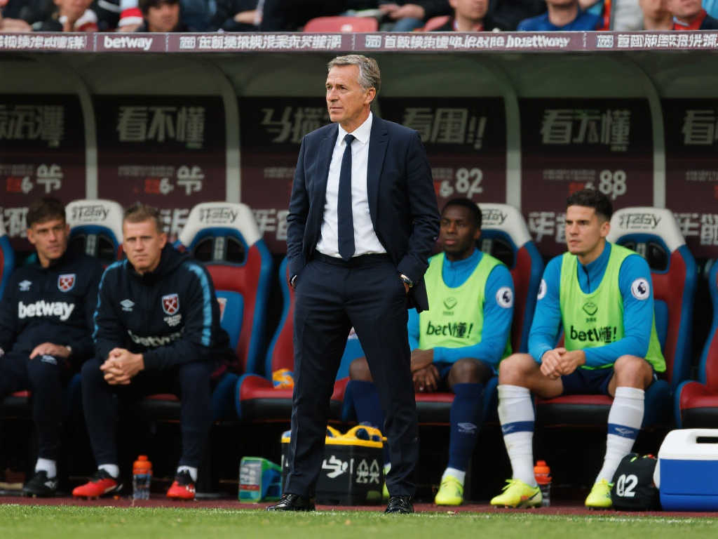 巨头在场上 巨头在场上